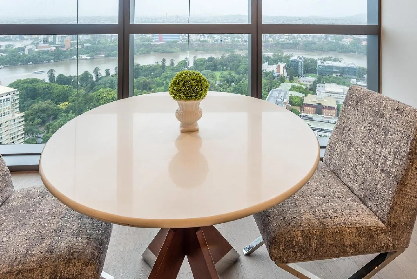 River View Central Brisbane 1Bedroom Apartment 0*,  Australia