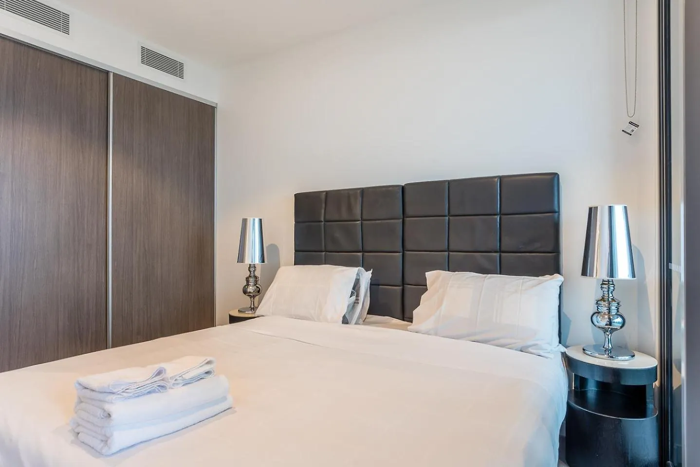 River View Central Brisbane 1Bedroom Apartment